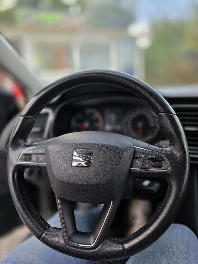 seat-leon-2013-diesel-1598cc