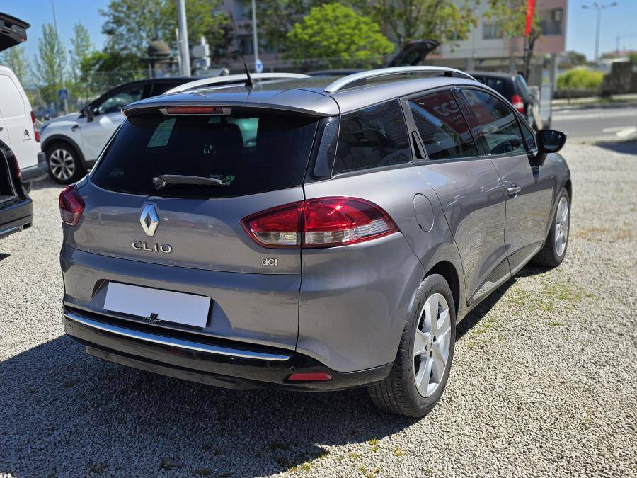 renault-clio-sport-tourer-2014-diesel-1461cc