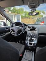 peugeot-5008-2012-diesel-1560cc