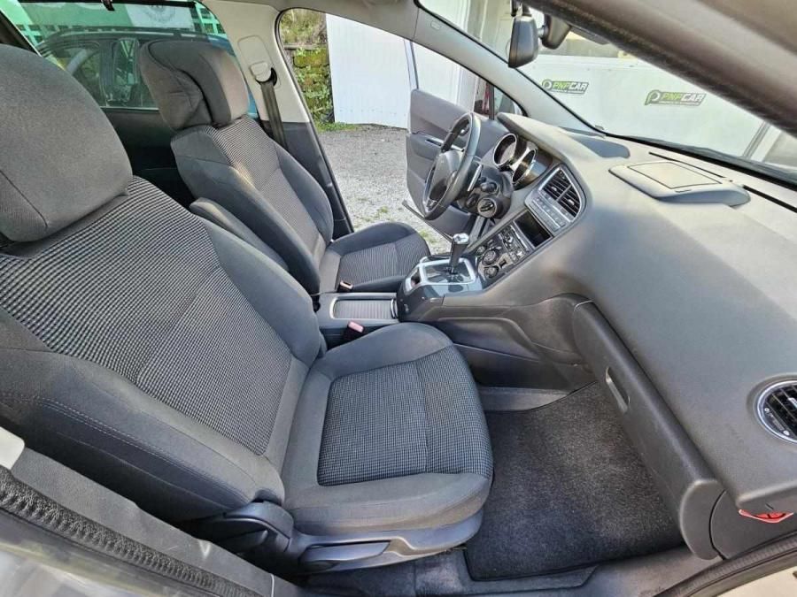 peugeot-5008-2013-diesel-1560cc