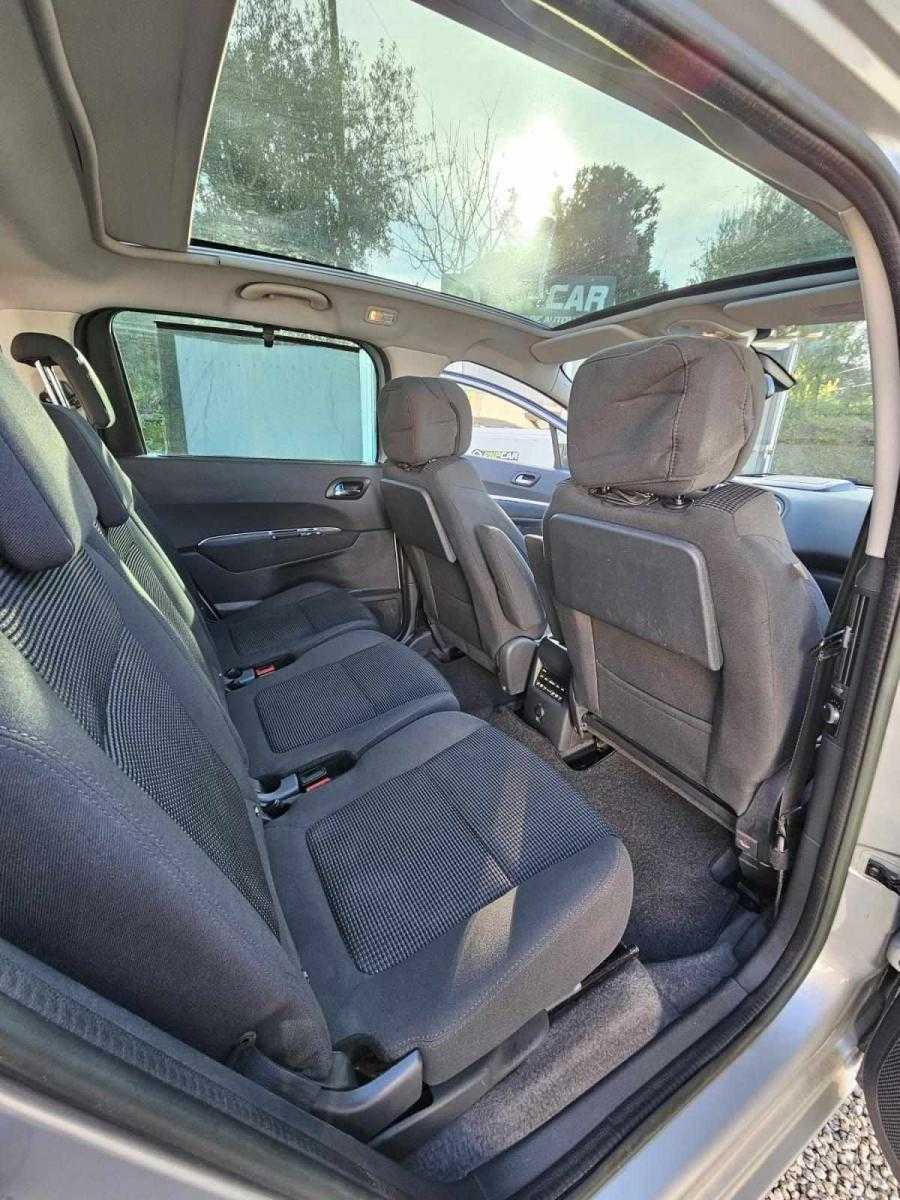 peugeot-5008-2013-diesel-1560cc