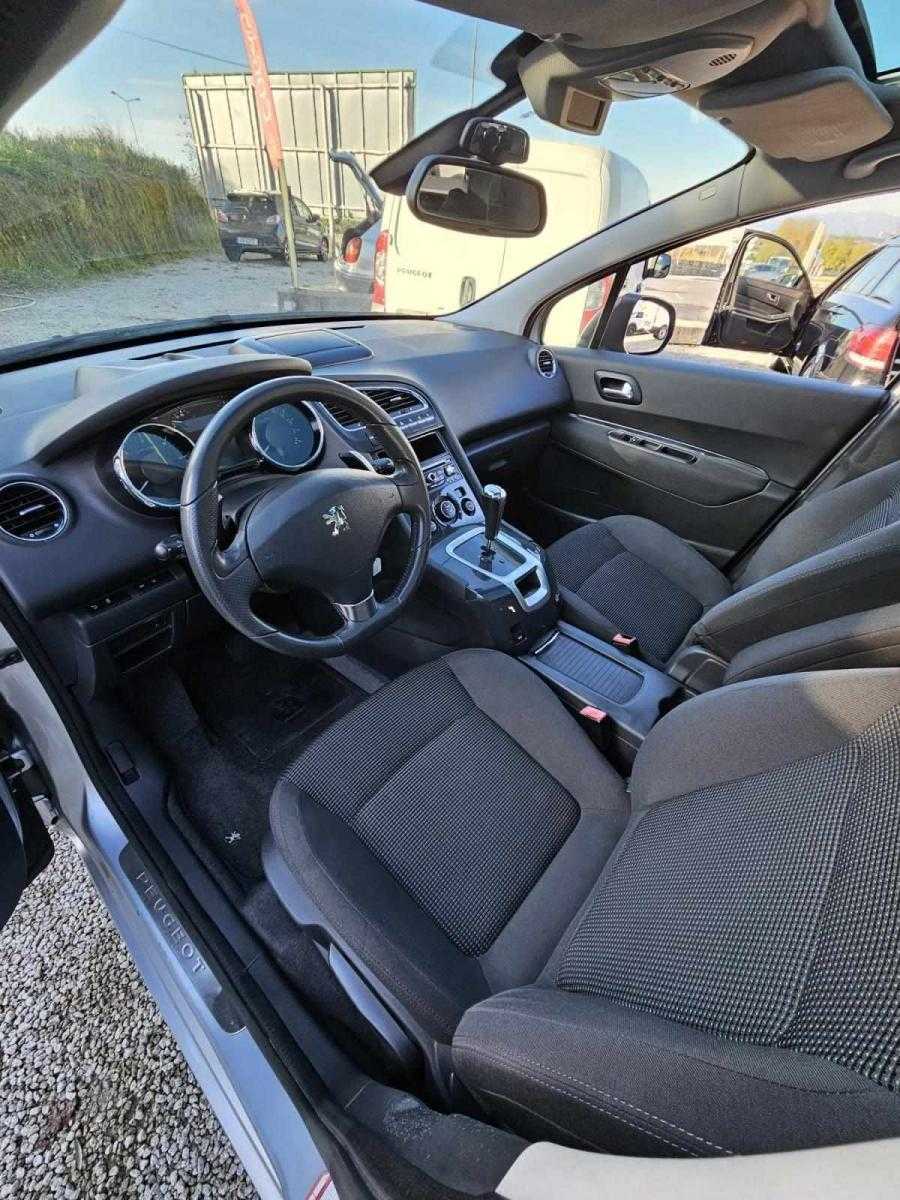 peugeot-5008-2013-diesel-1560cc