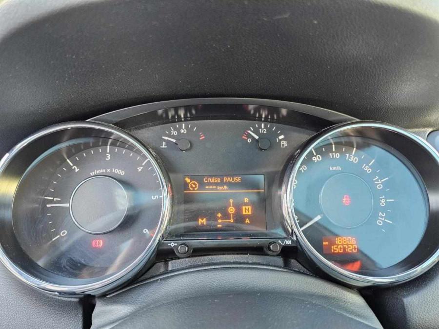 peugeot-5008-2013-diesel-1560cc