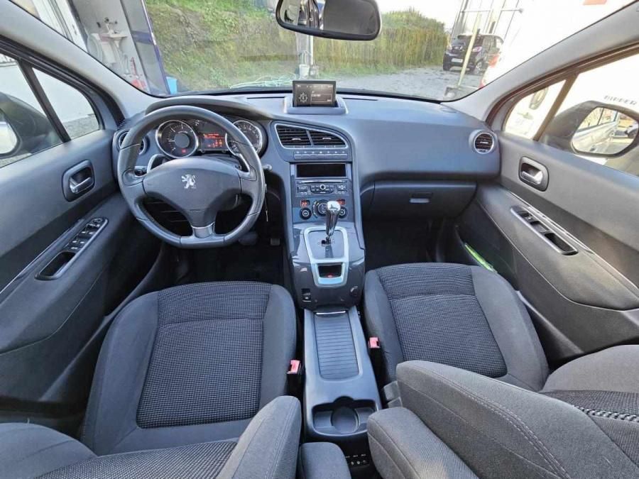 peugeot-5008-2013-diesel-1560cc
