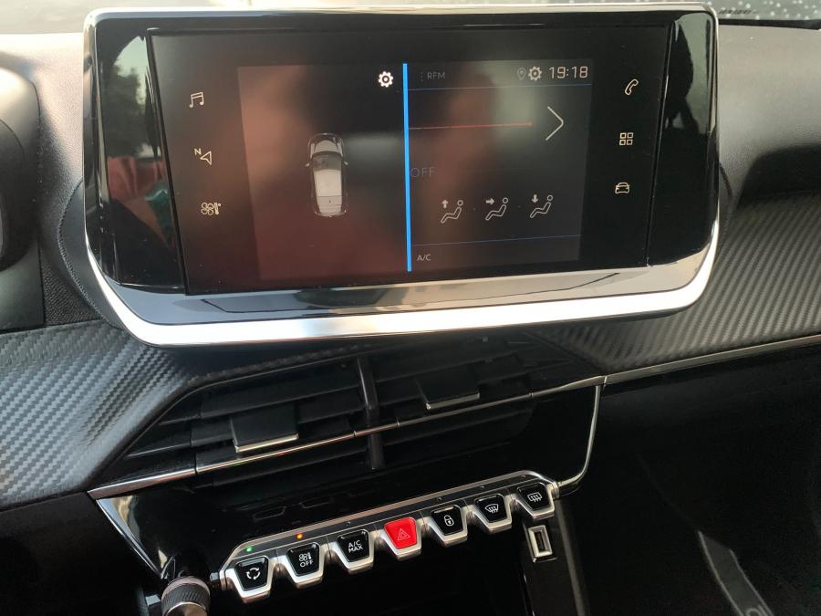 peugeot-208-2021-gasolina-1199cc