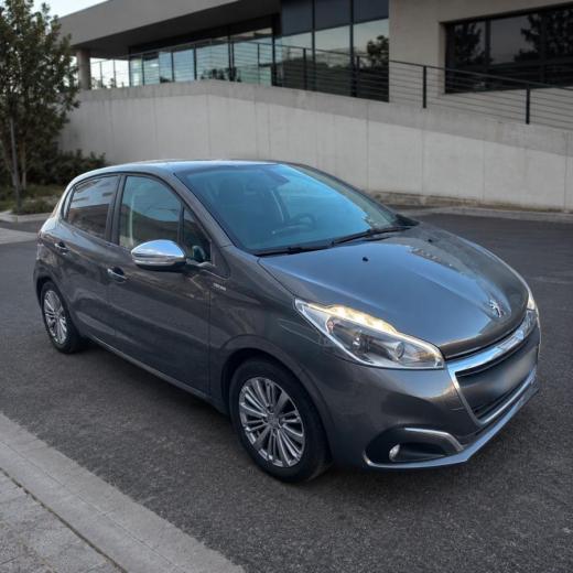 peugeot-208-2018-gasolina-1199cc