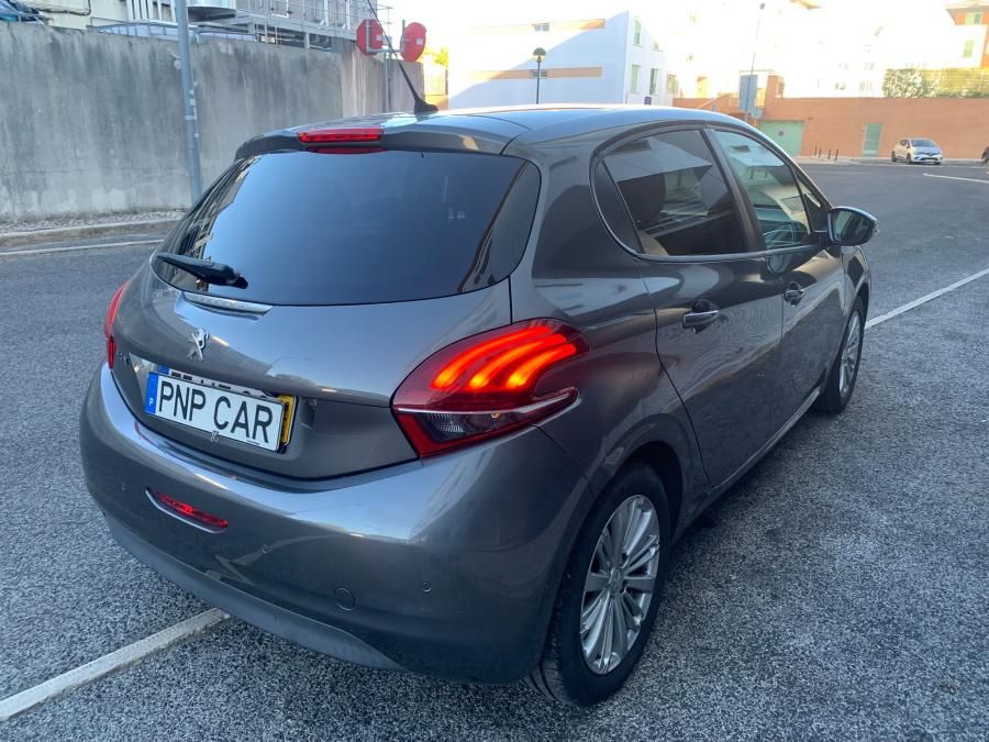 peugeot-208-2018-gasolina-1199cc