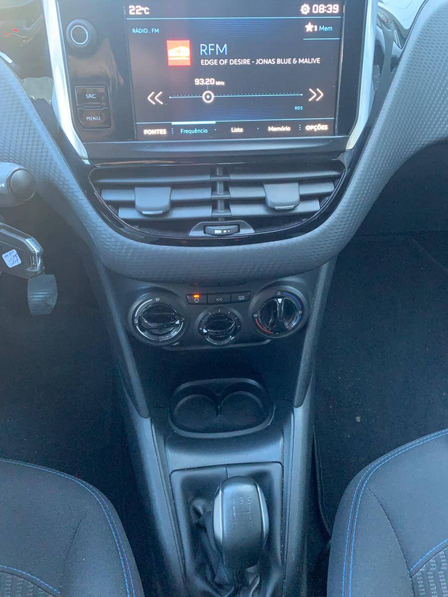 peugeot-208-2018-gasolina-1199cc