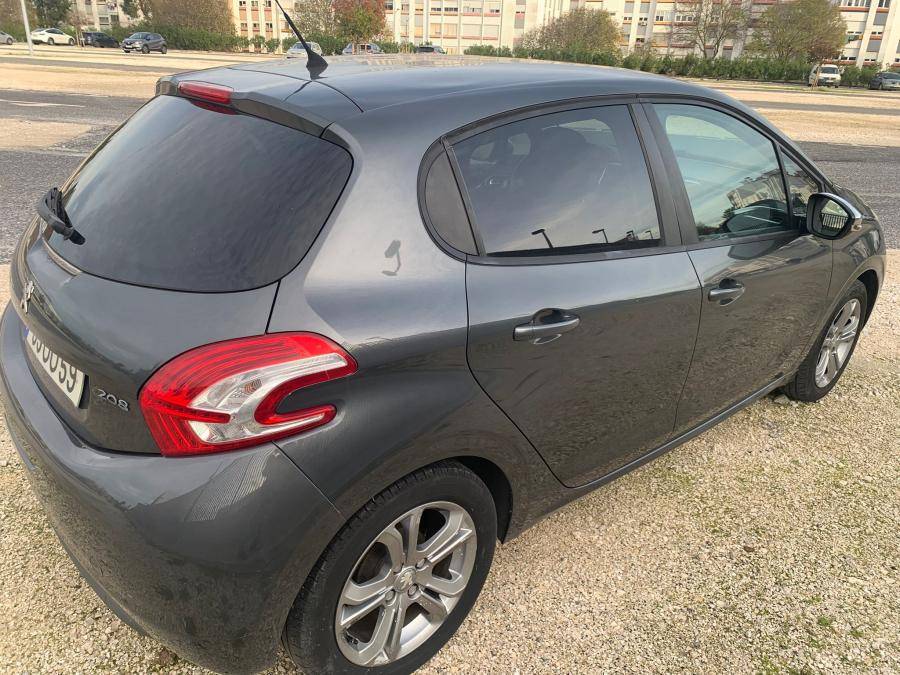peugeot-208-2014-diesel-1398cc
