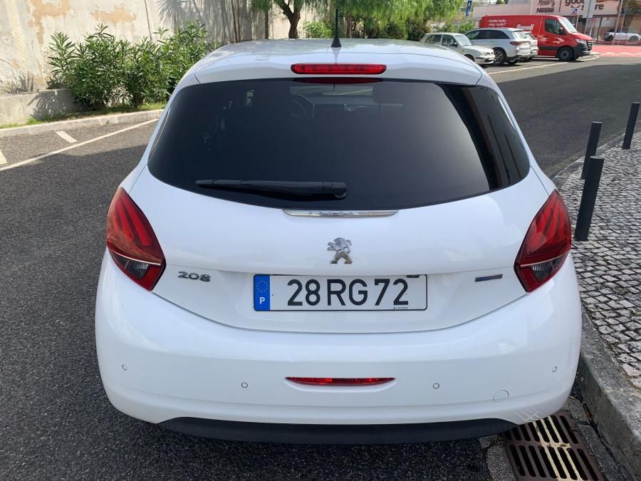 peugeot-208-2016-gasolina-1199cc