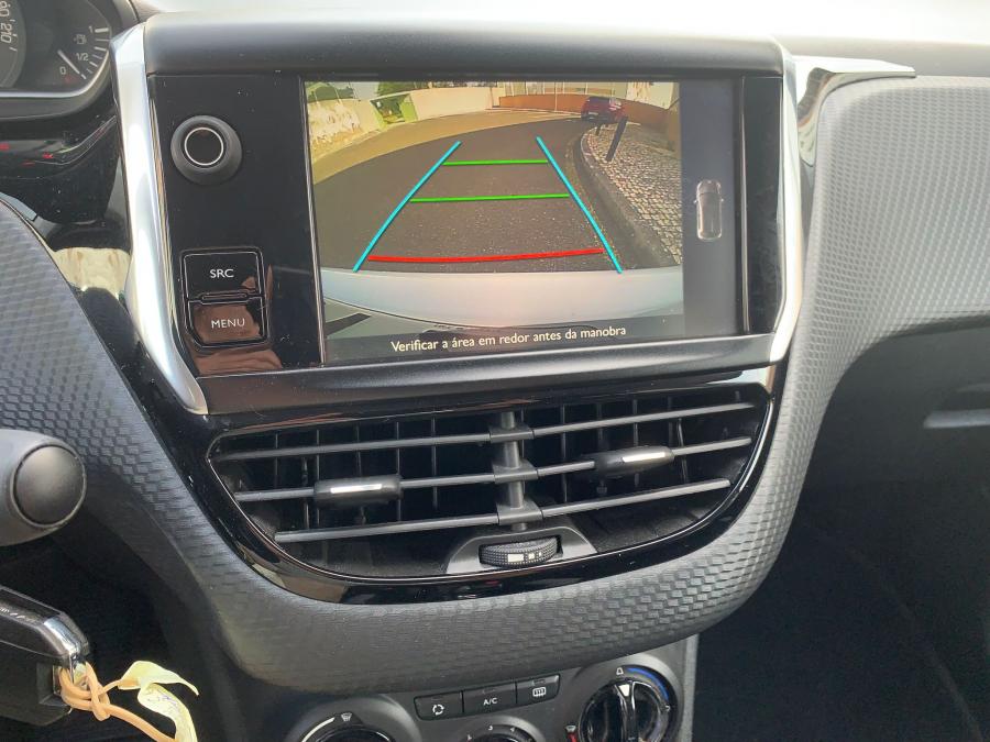 peugeot-208-2016-gasolina-1199cc