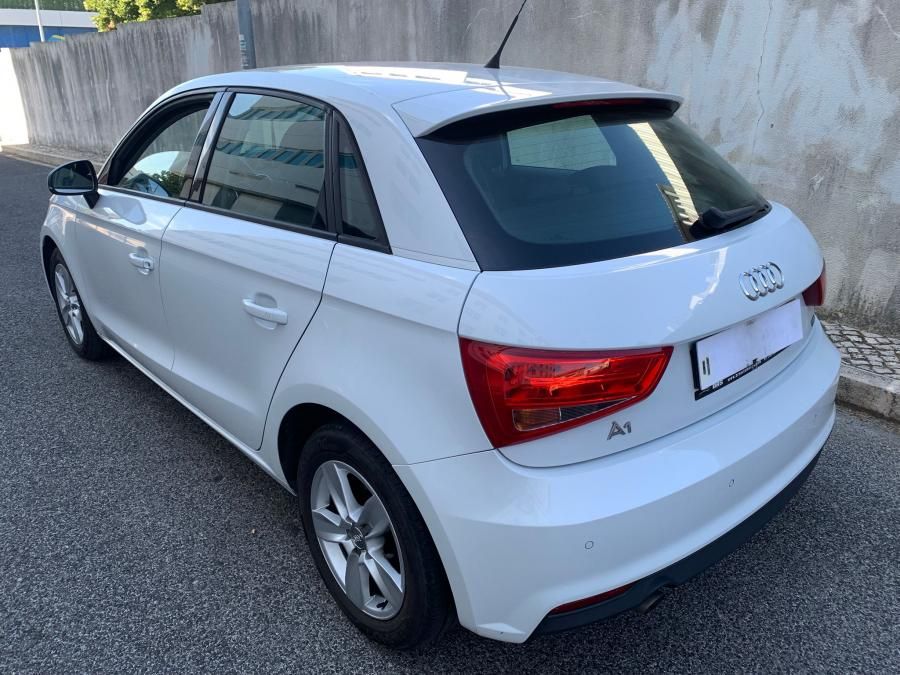 audi-a1-sportback-2015-diesel-1598cc