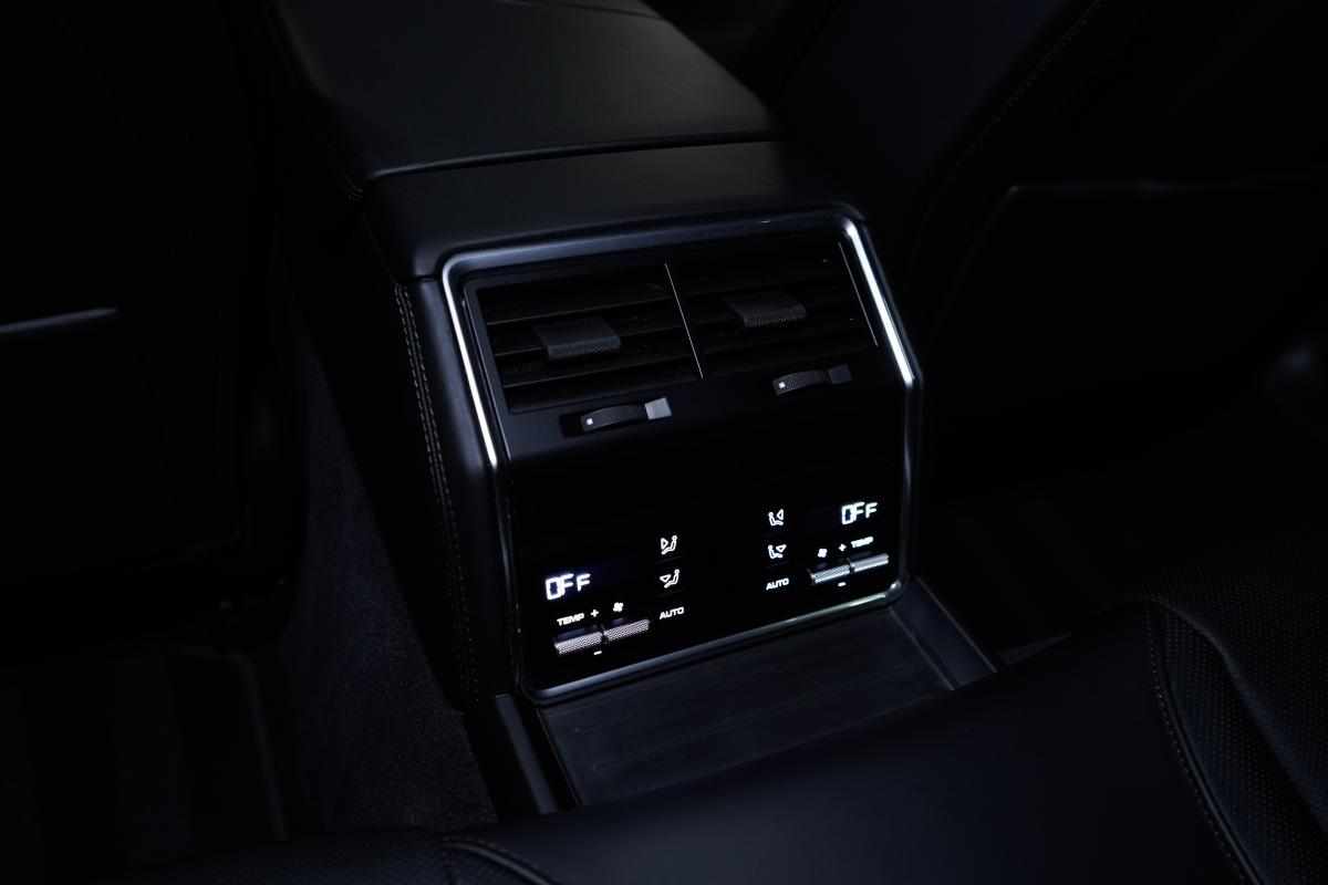 porsche-panamera-4-e-hybrid-2020-gasolina-2894cc