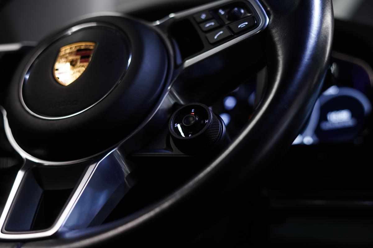 porsche-panamera-4-e-hybrid-2020-gasolina-2894cc