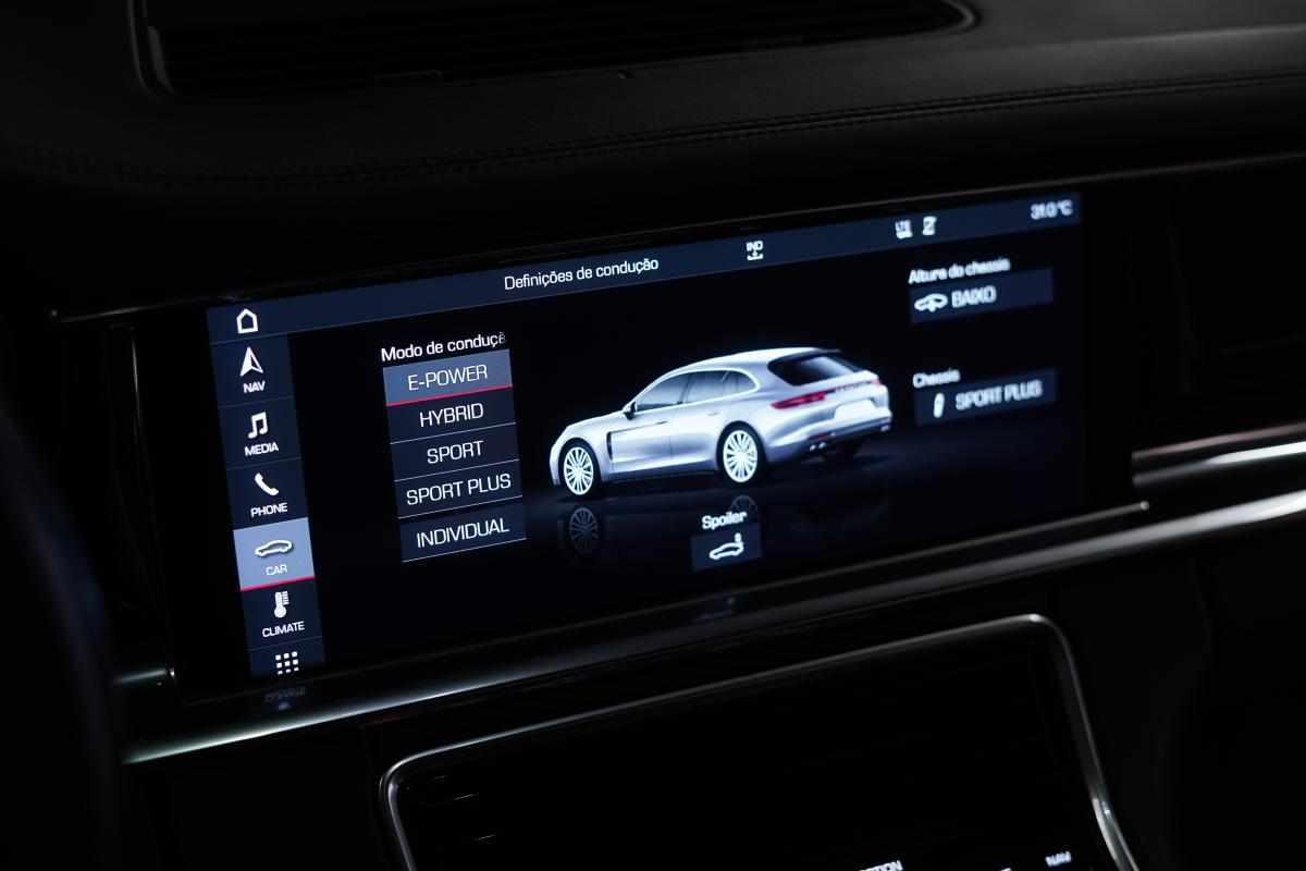 porsche-panamera-4-e-hybrid-2020-gasolina-2894cc