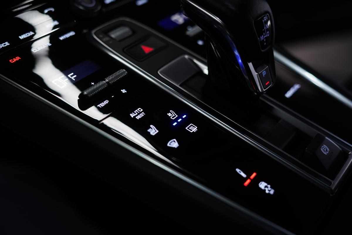 porsche-panamera-4-e-hybrid-2020-gasolina-2894cc
