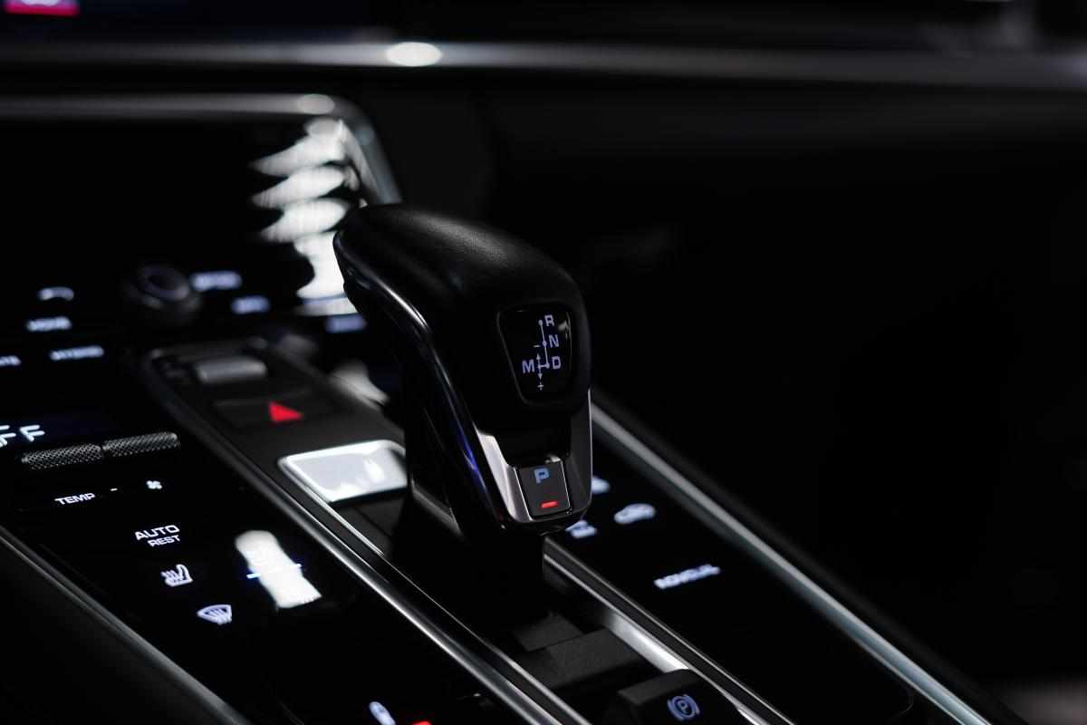 porsche-panamera-4-e-hybrid-2020-gasolina-2894cc