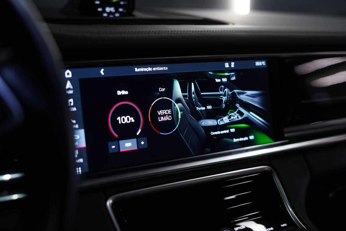 porsche-panamera-4-e-hybrid-2020-gasolina-2894cc