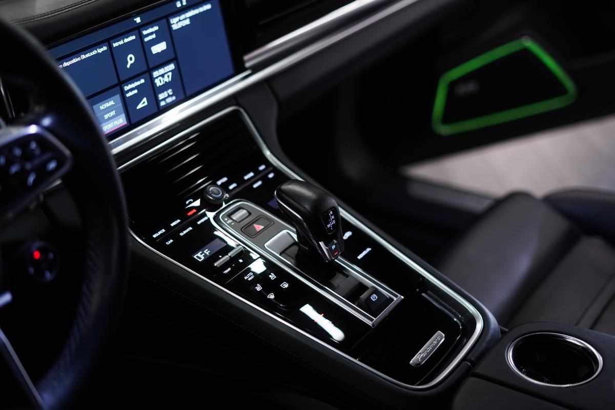 porsche-panamera-4-e-hybrid-2020-gasolina-2894cc