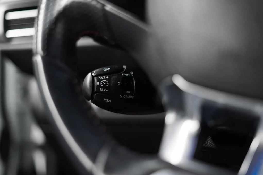 peugeot-308-sw-2021-diesel-1499cc