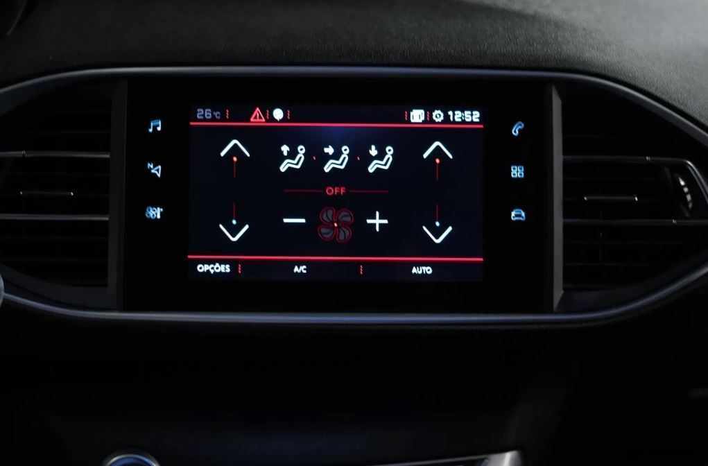 peugeot-308-sw-2021-diesel-1499cc