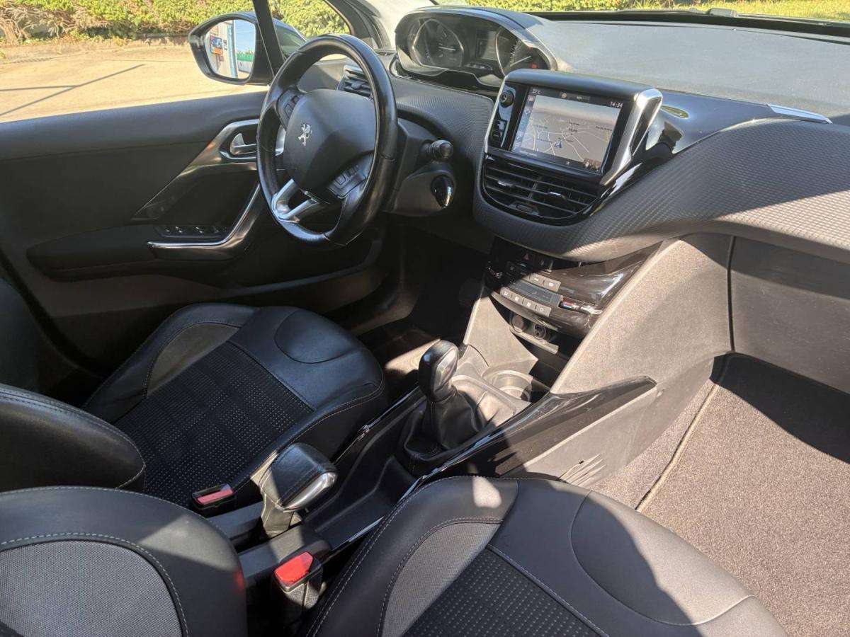 peugeot-2008-2016-gasolina-1199cc