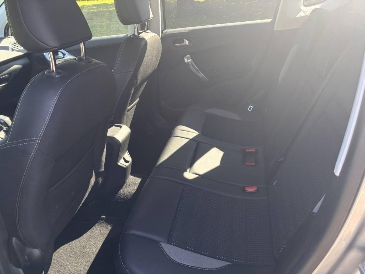 peugeot-2008-2016-gasolina-1199cc