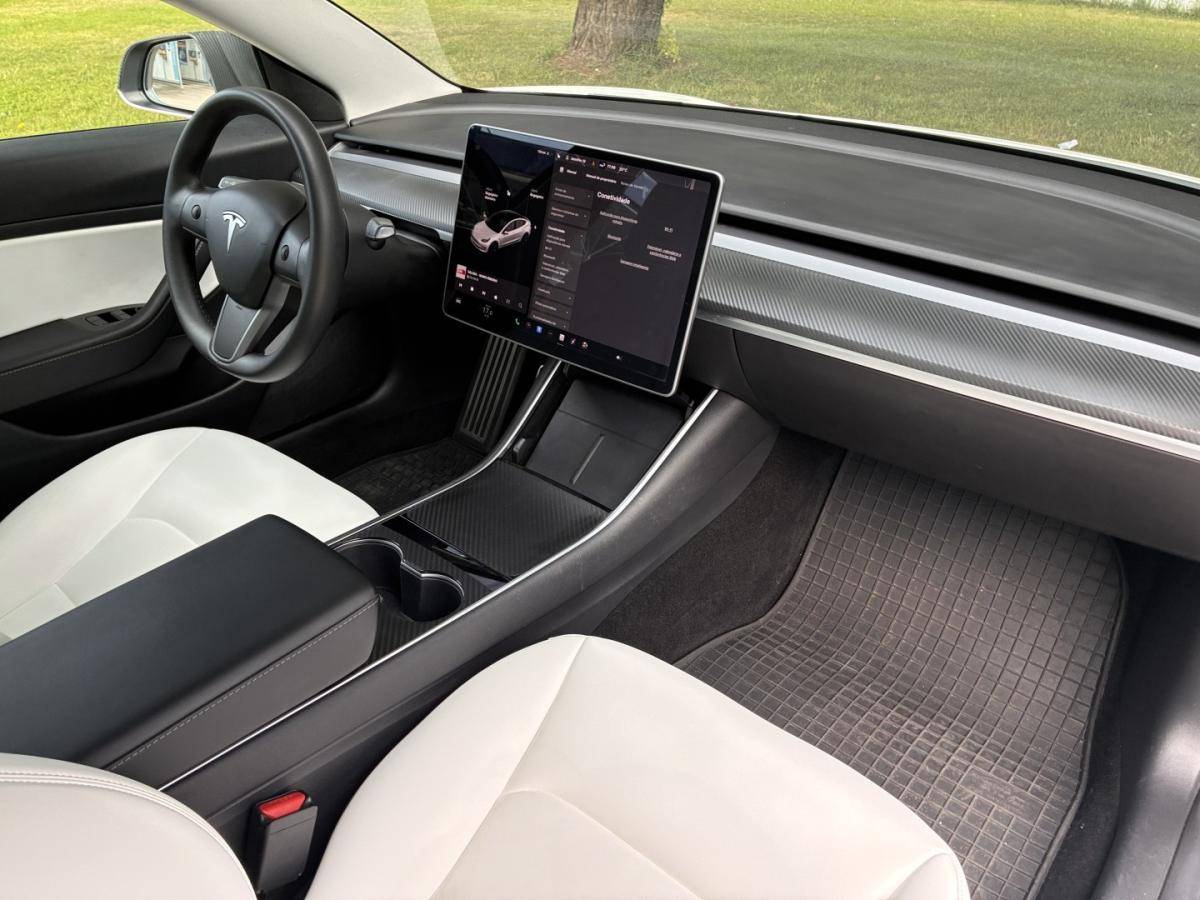 tesla-model-3-2020-eletrico-637cc