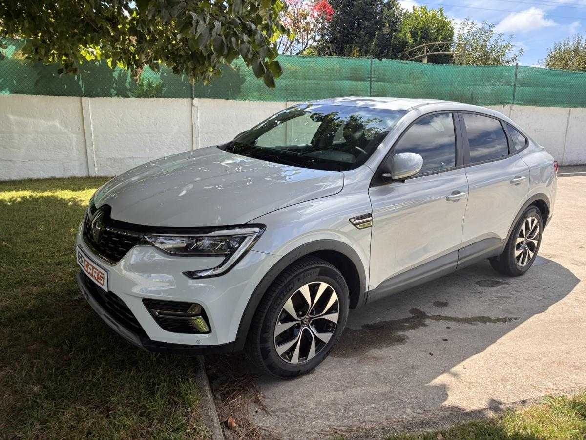 renault-arkana-2023-hibrido-1598cc