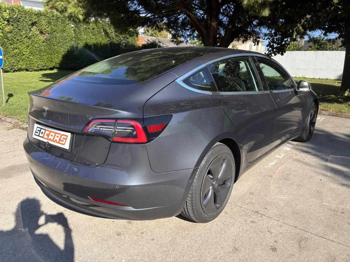 tesla-model-3-2020-eletrico-555cc