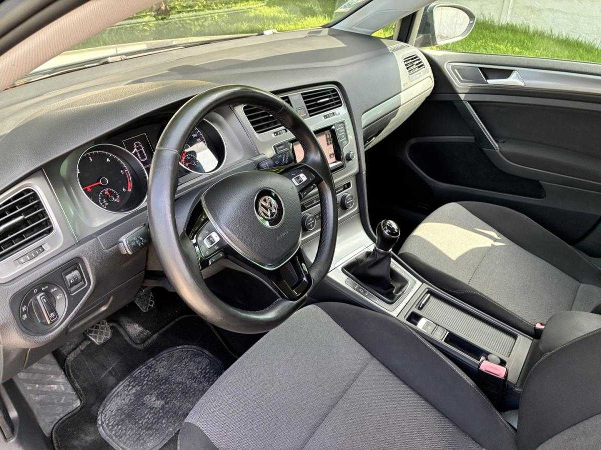volkswagen-golf-2015-diesel-1598cc