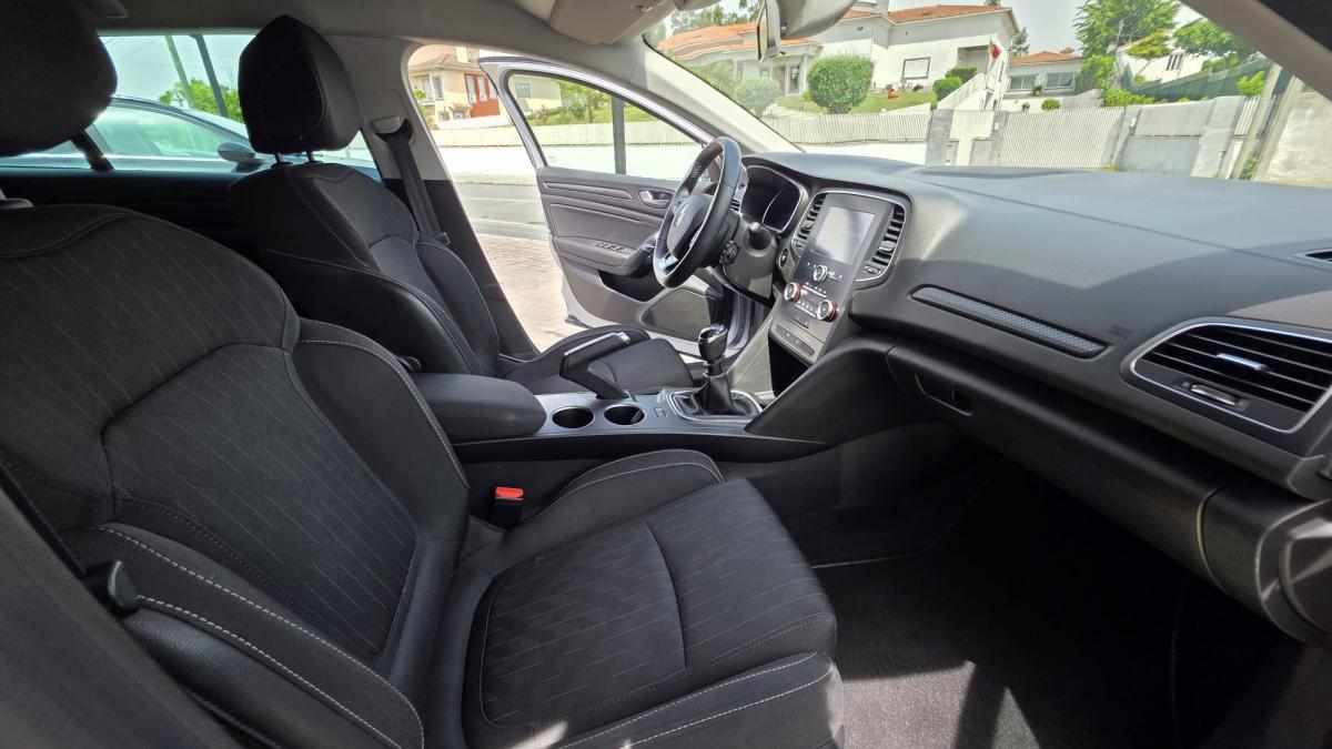 renault-megane-1-5-dci-2020-diesel-1461cc