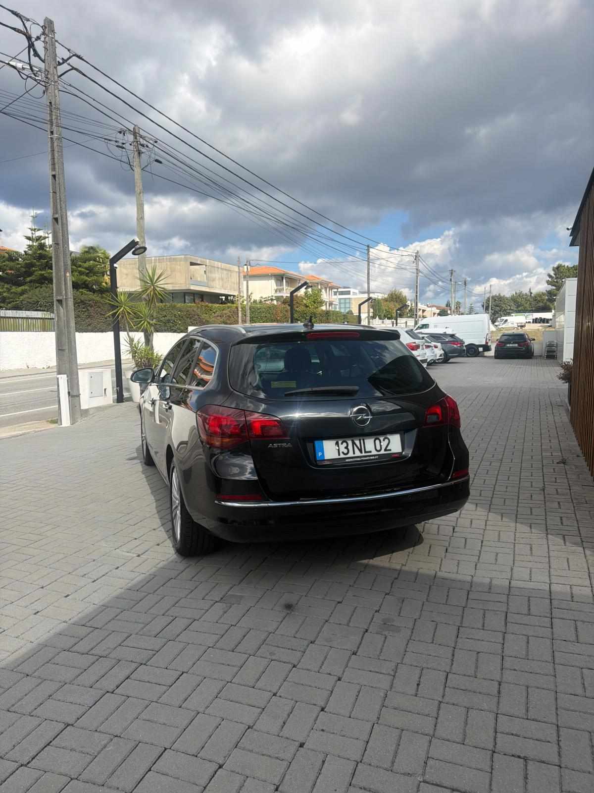 opel-astra-1-7-cdti-2012-diesel-1686cc