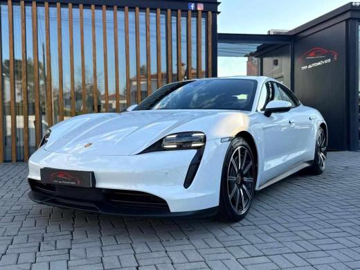 porsche-taycan-4s-2020-eletrico