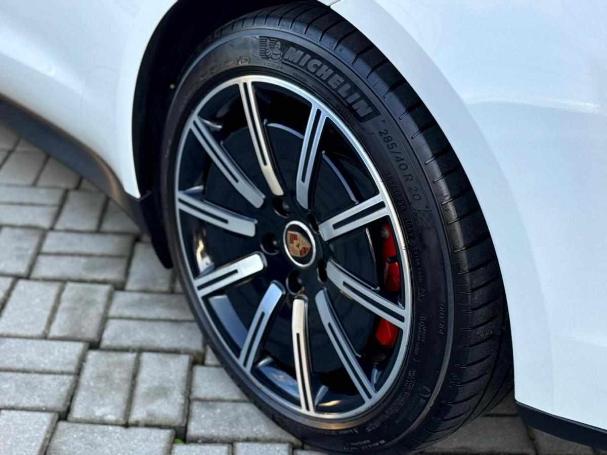 porsche-taycan-4s-2020-eletrico