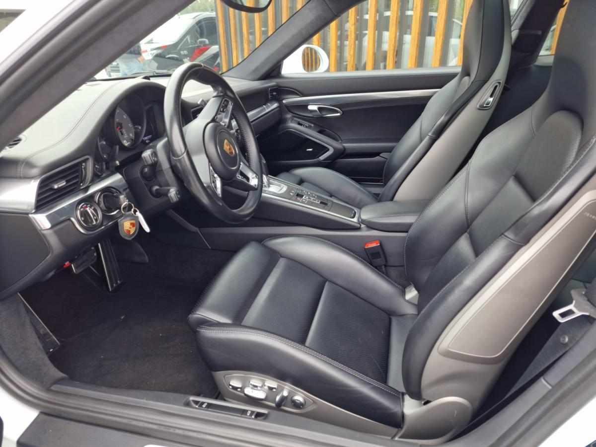 porsche-911-carrera-4s-3-0-2016-gasolina-2981cc
