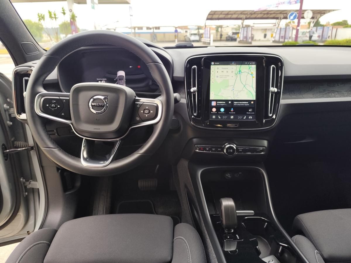 volvo-c40-2023-eletrico-0cc