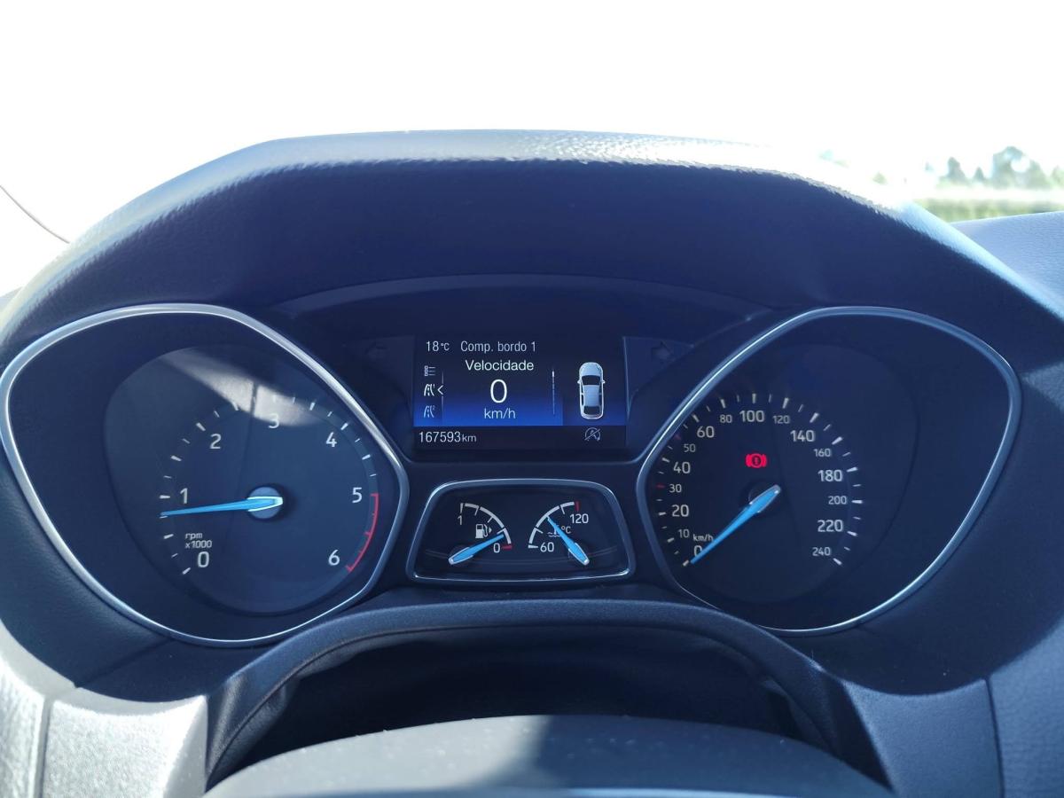 ford-focus-2015-diesel-1499cc