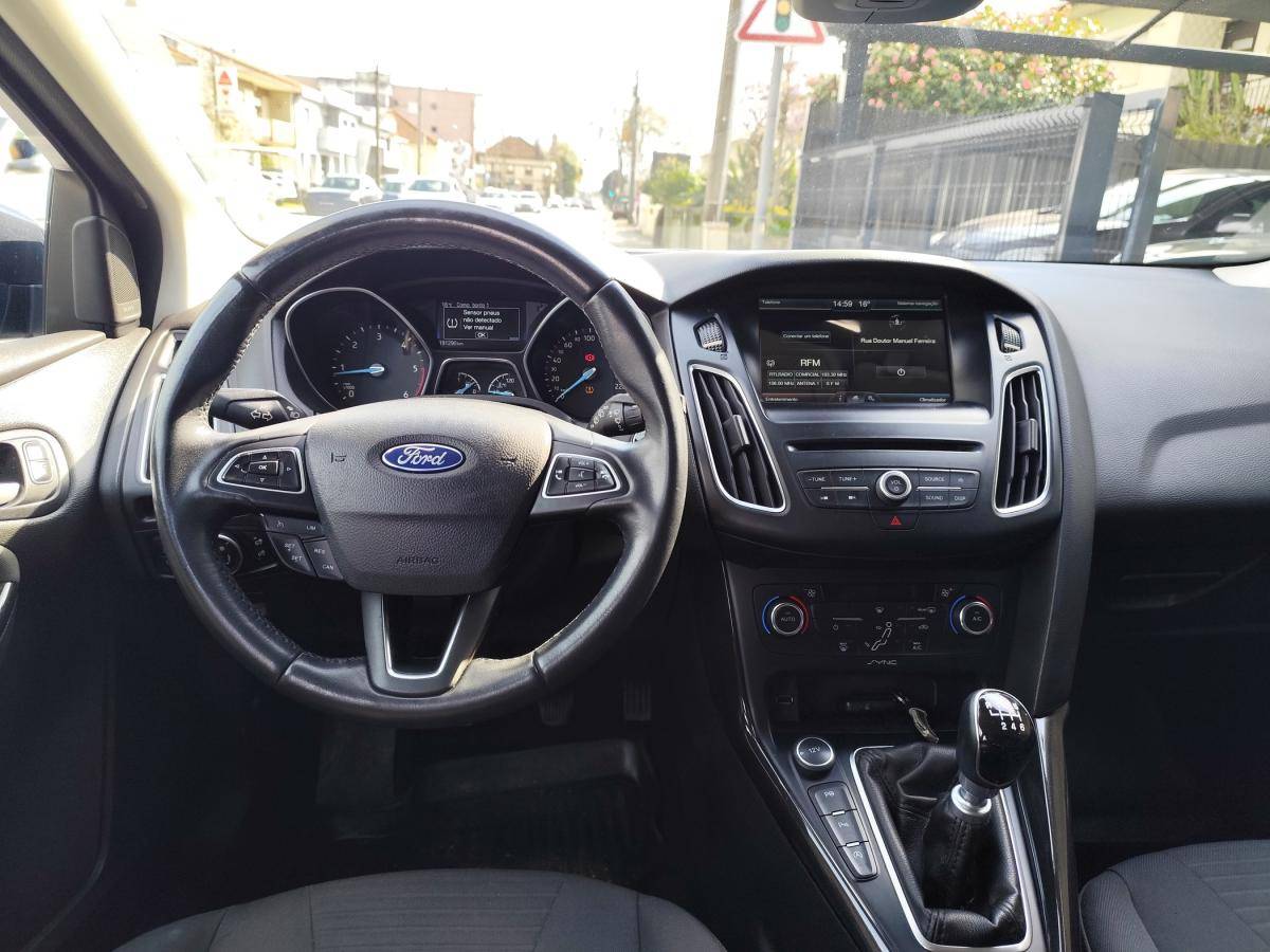 ford-focus-sw-2015-diesel-1499cc
