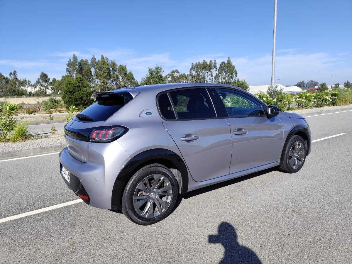 peugeot-208-2022-eletrico-0cc