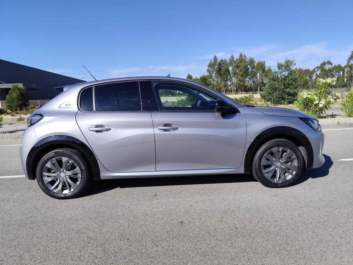 peugeot-208-2022-eletrico-0cc