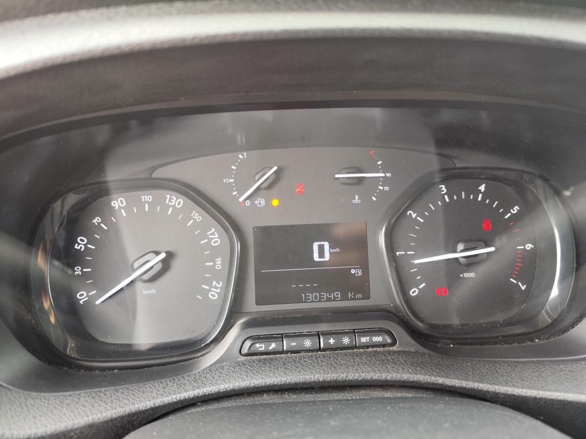peugeot-expert-2017-diesel-1997cc