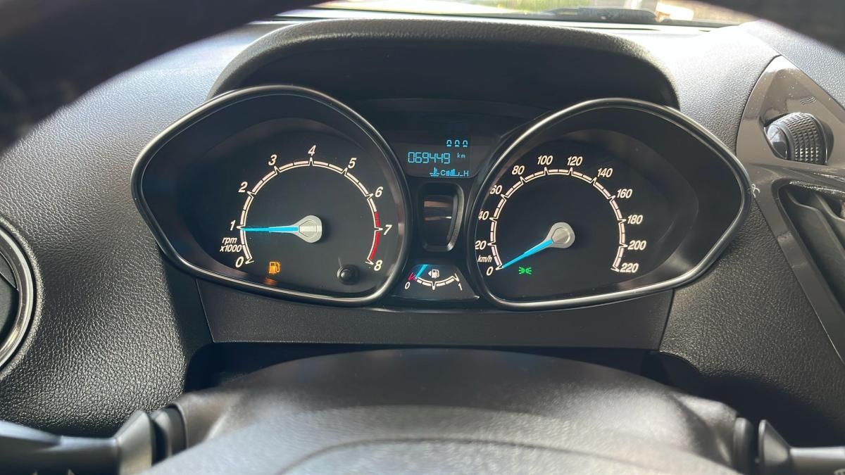 ford-tourneo-courier-2018-gasolina-998cc