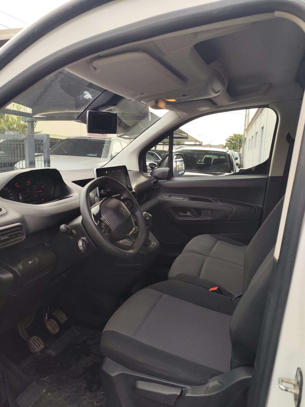 peugeot-partner-2020-diesel-1499cc
