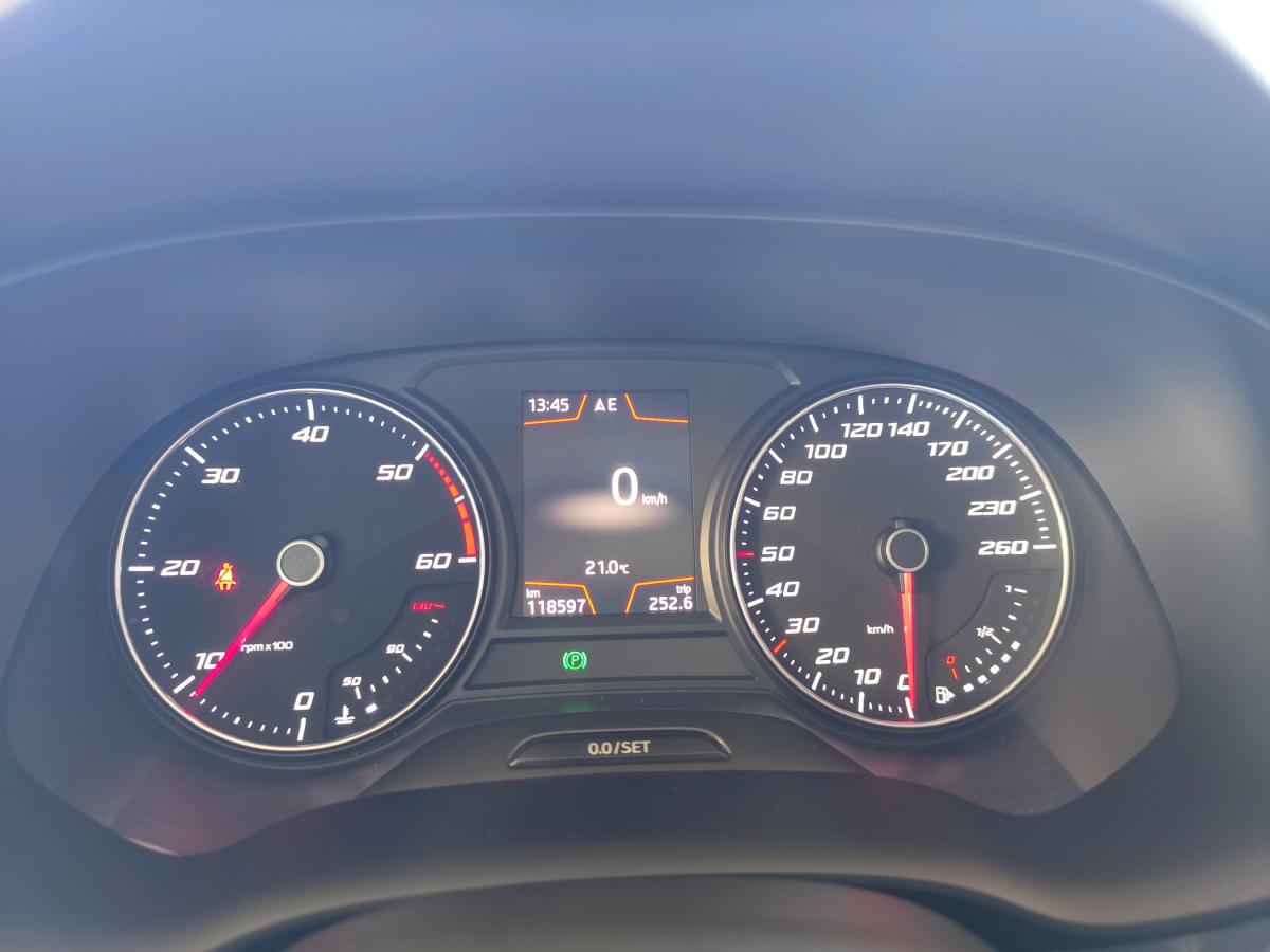 seat-ateca-2019-diesel-1598cc