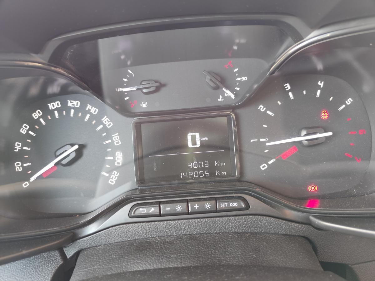 citroen-berlingo-2020-diesel-1499cc