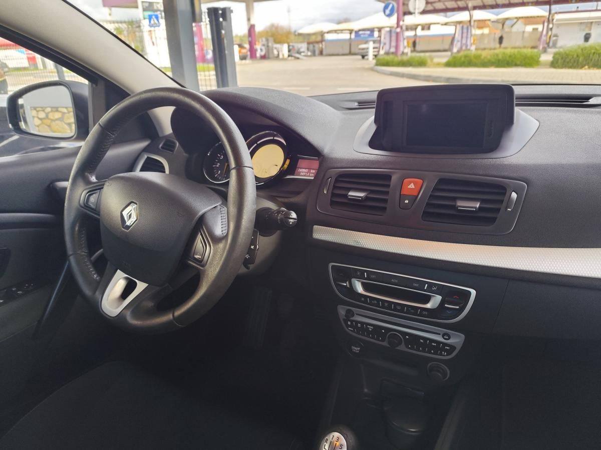 renault-megane-coupe-2011-diesel-1461cc