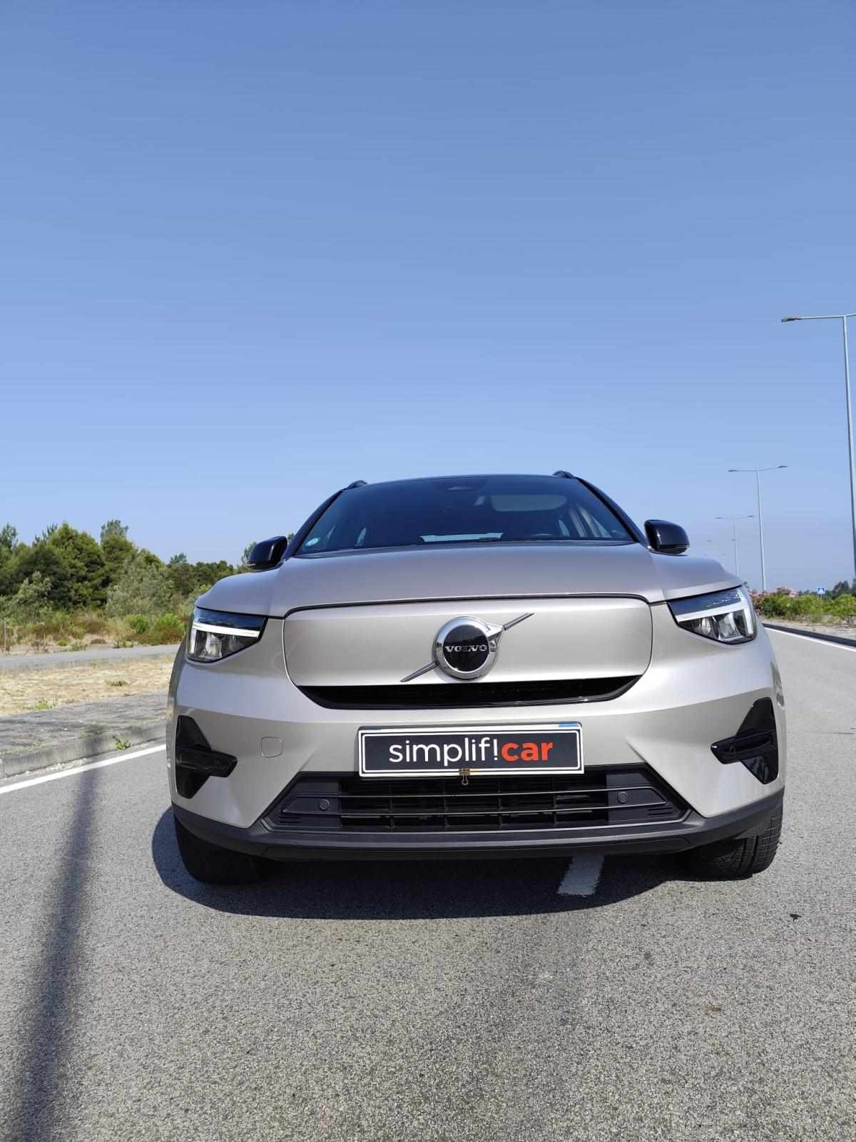 volvo-xc40-2023-eletrico-0cc