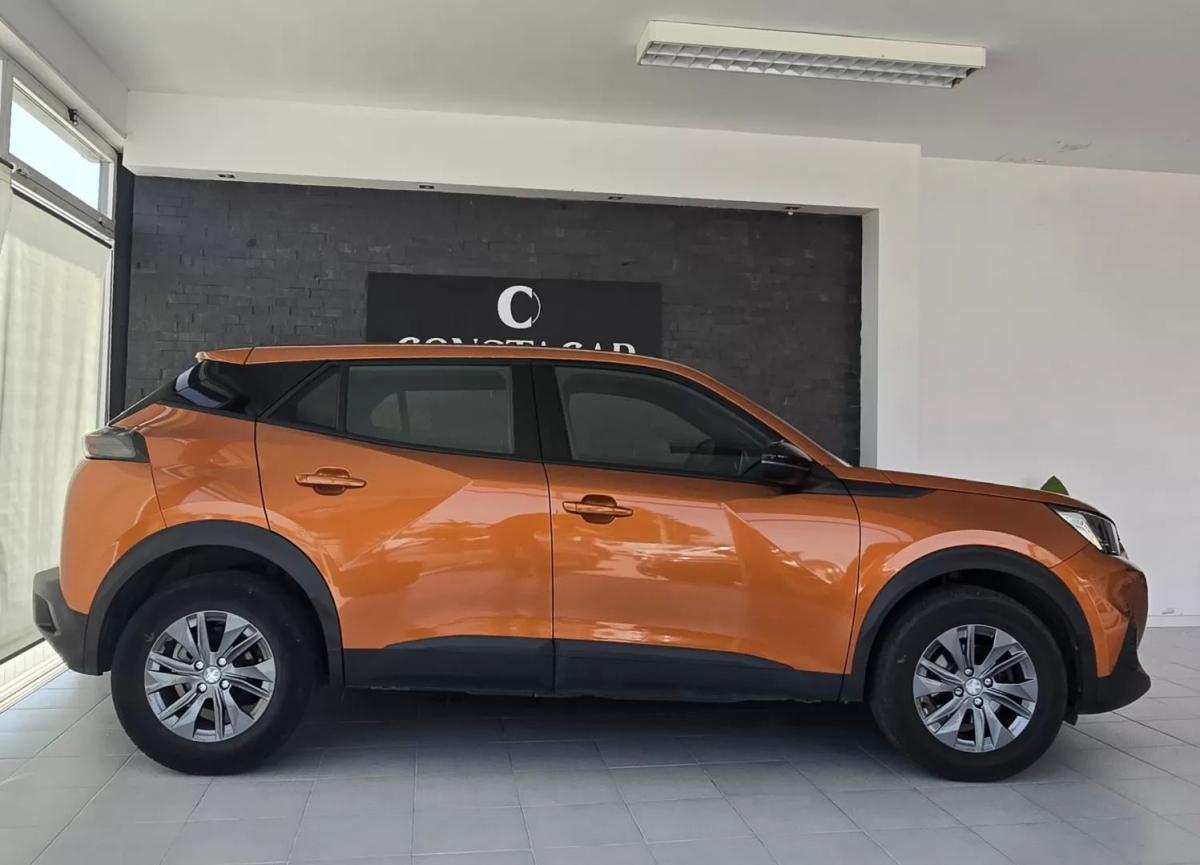 peugeot-2008-2023-gasolina-1199cc