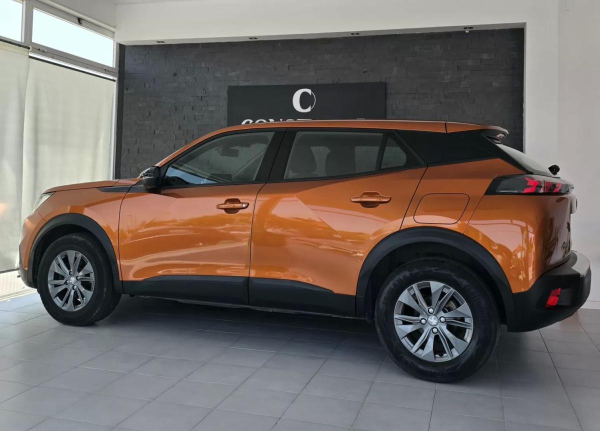 peugeot-2008-2023-gasolina-1199cc